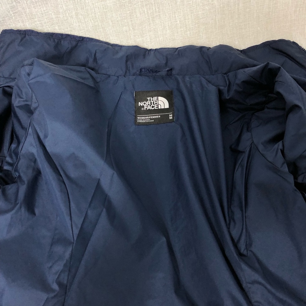 NWOT North face women’s long jacket - Picture 6 of 8